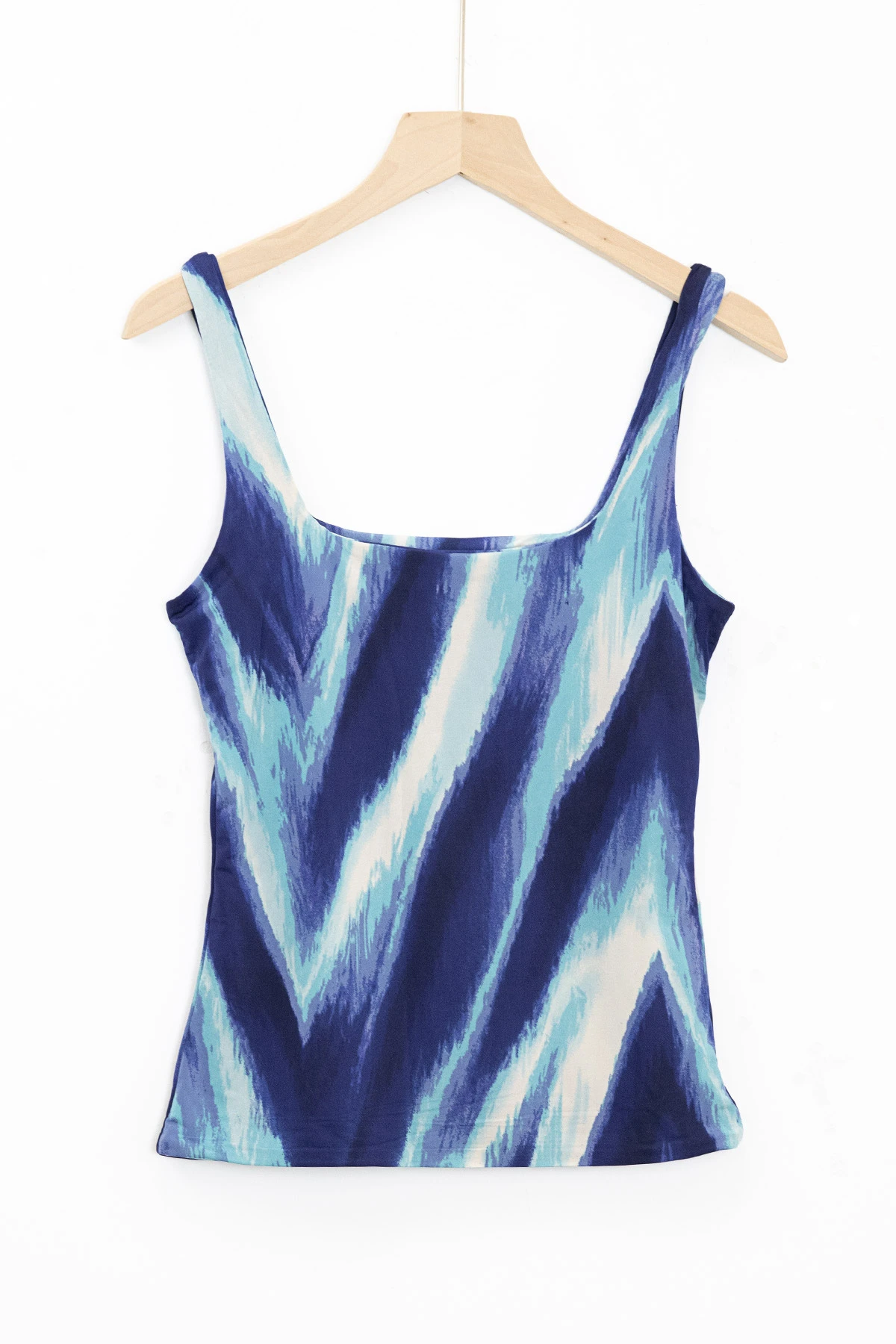 Square neck tank top