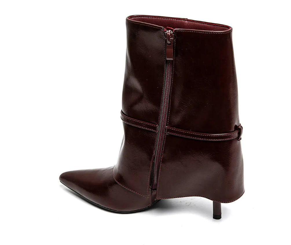 Bottines noires à talons chic femme hiver avec boucle dorée